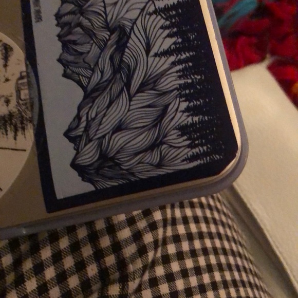 Meet your Posher, Kelsea - Picture 1 of 1